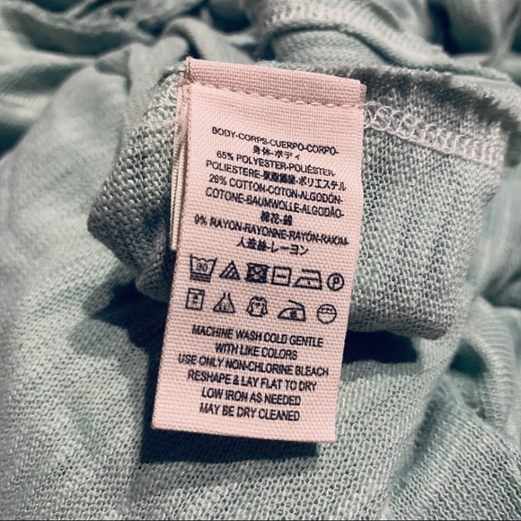 WE THE FREE size large - Picture 8 of 8